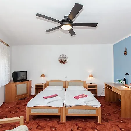 Casa de hóspedes Depandance U Crlíků 3*